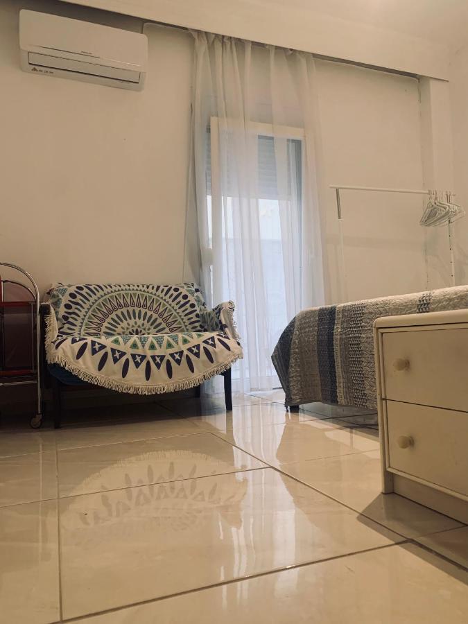 Cozy White Apartment Thessaloniki